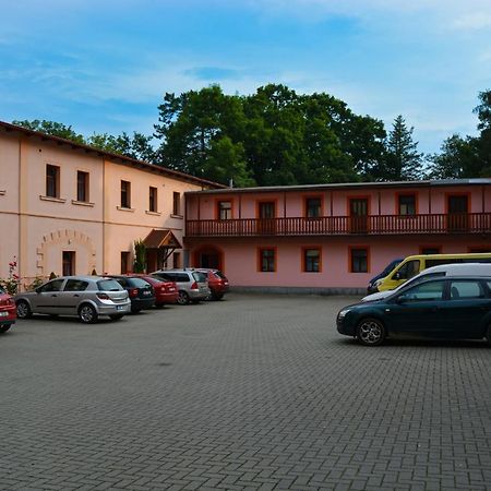 Penzion U Parku Rumburk Exteriör bild