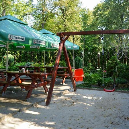 Penzion U Parku Rumburk Exteriör bild