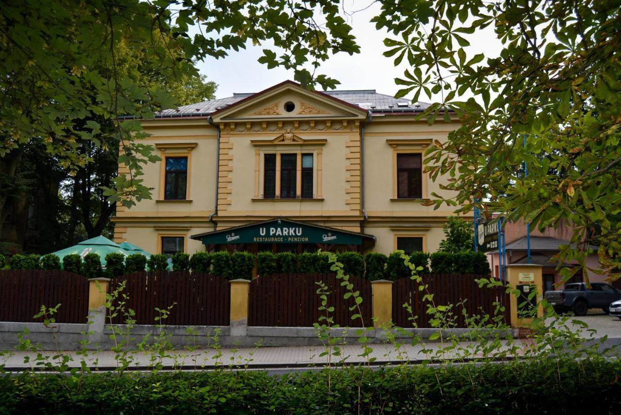 Penzion U Parku Rumburk Exteriör bild